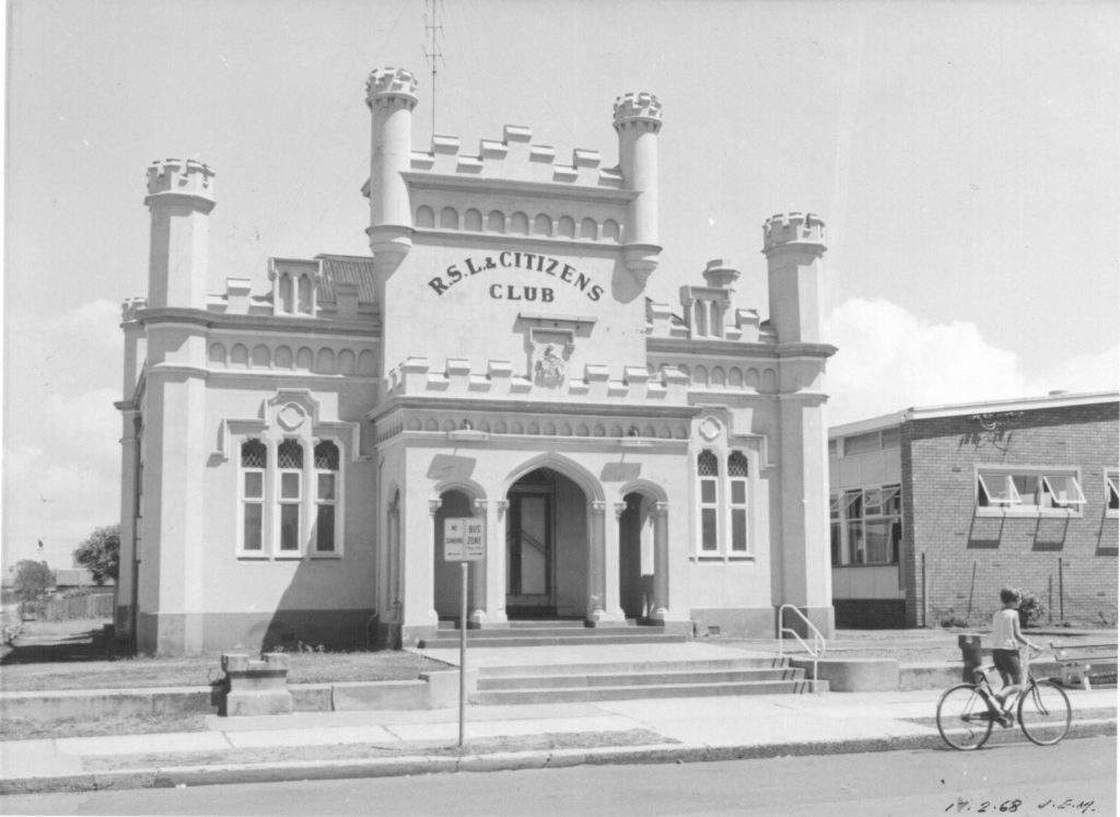 The former council chambers in Stockton, was used as an RSL club. Courtesy of the Ross and Pat Craig Collection, University of Newcastle (Australia